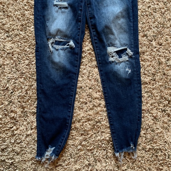 American Eagle Outfitters Curvy Highest Rise Jegging - Picture 3 of 8